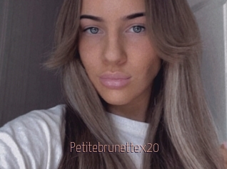 Petitebrunettex20