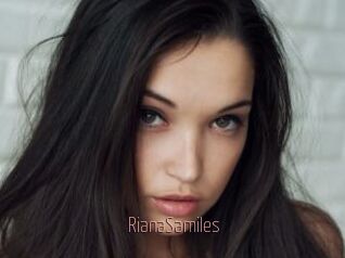RianaSamiles