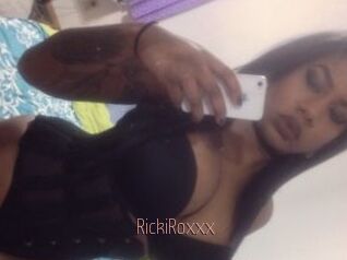 RickiRoxxx
