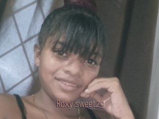 Roxy_sweet29