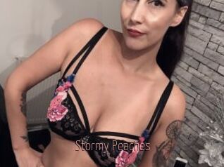 Stormy_Peaches