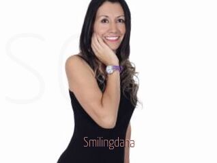 Smilingdana
