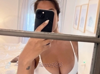 Tianna9898