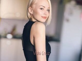 Vikki_Cruz