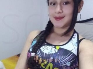 Youngmilktits
