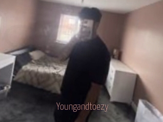 Youngandtoezy